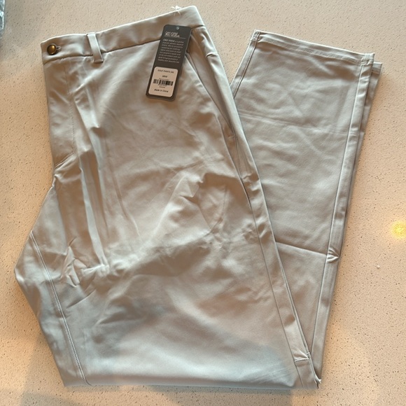 All-Day Comfy Classic-Fit Golf Pants 34'' - Picture 5 of 5